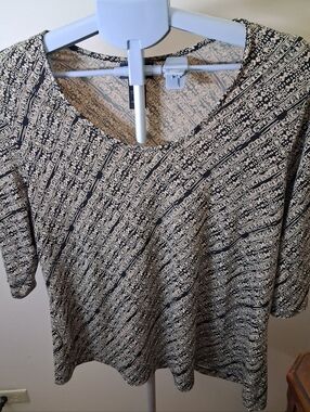 Black and Cream Patterned Scoop Neck Top